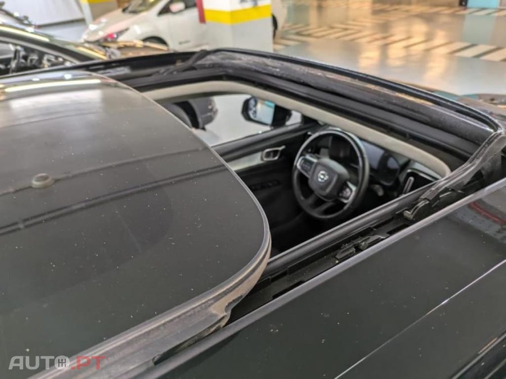 Volvo XC40 1.5 T5 PHEV R-Design Expression