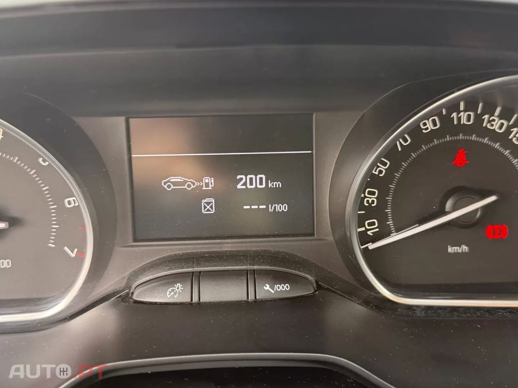 Peugeot 2008 1.2 PureTech Style