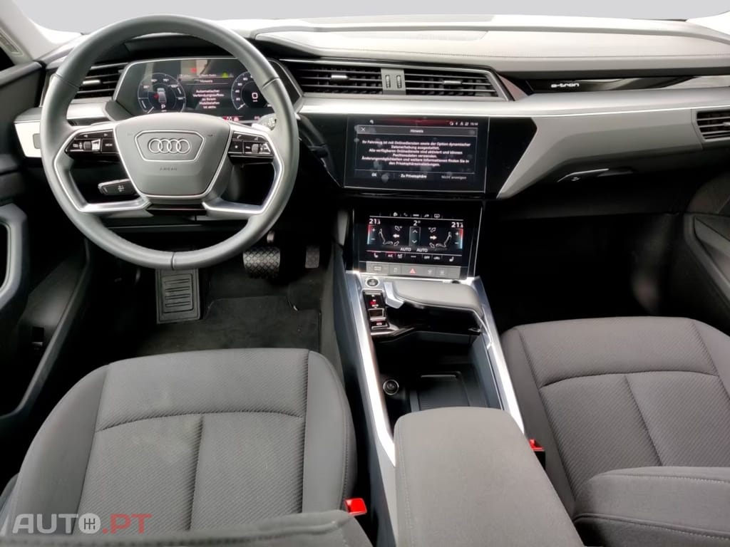 Audi Q8 E-Tron I.V.A DEDUTIVEL 50 quattro advanced