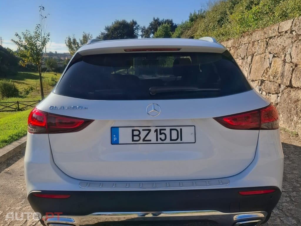 Mercedes-Benz GLA 250 e 8G-DCT Progressive Advanced