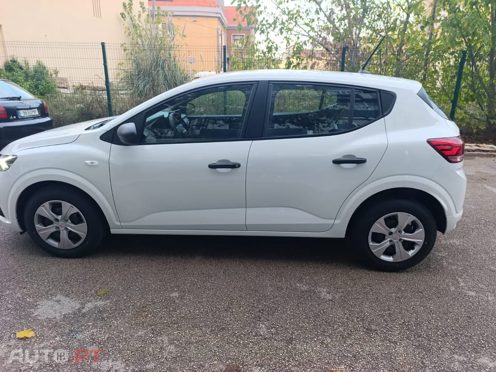 Dacia Sandero ESSNETIAL ECO 100 BI-FUEL