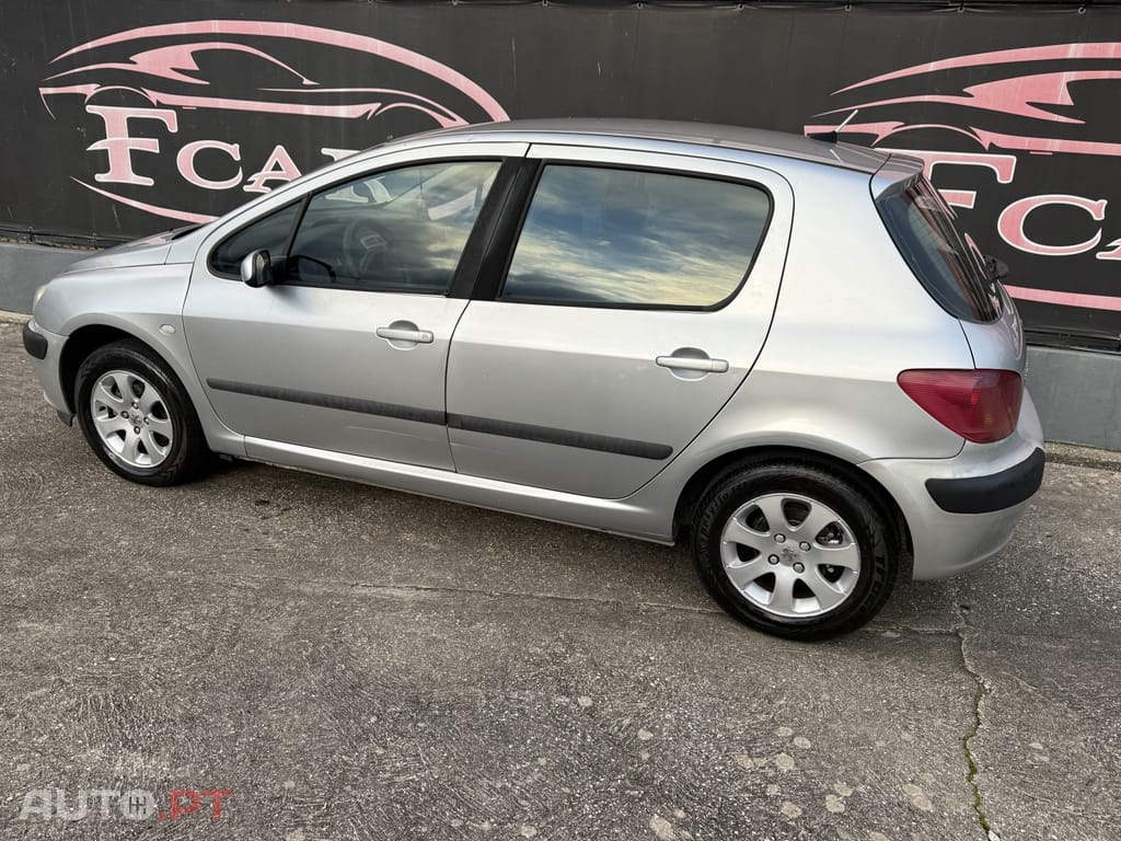 Peugeot 307 1.4 16V Navtech