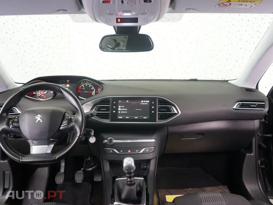 Peugeot 308 SW 1.2 PureTech Business Line