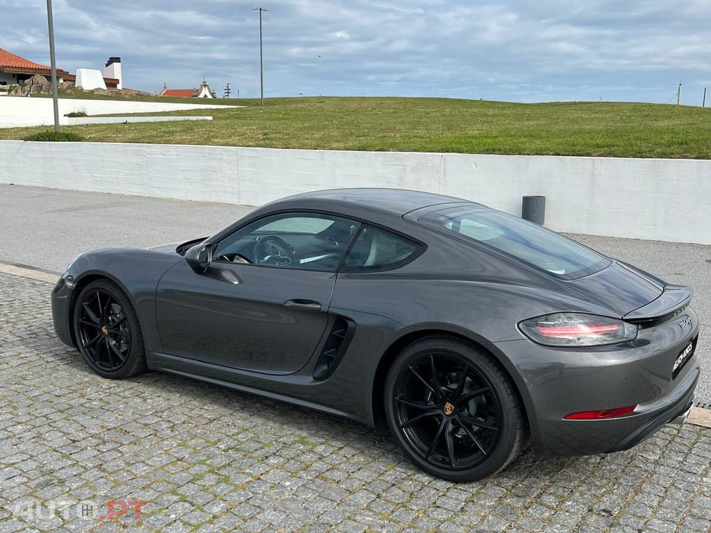 Porsche 718 2.0 PDK