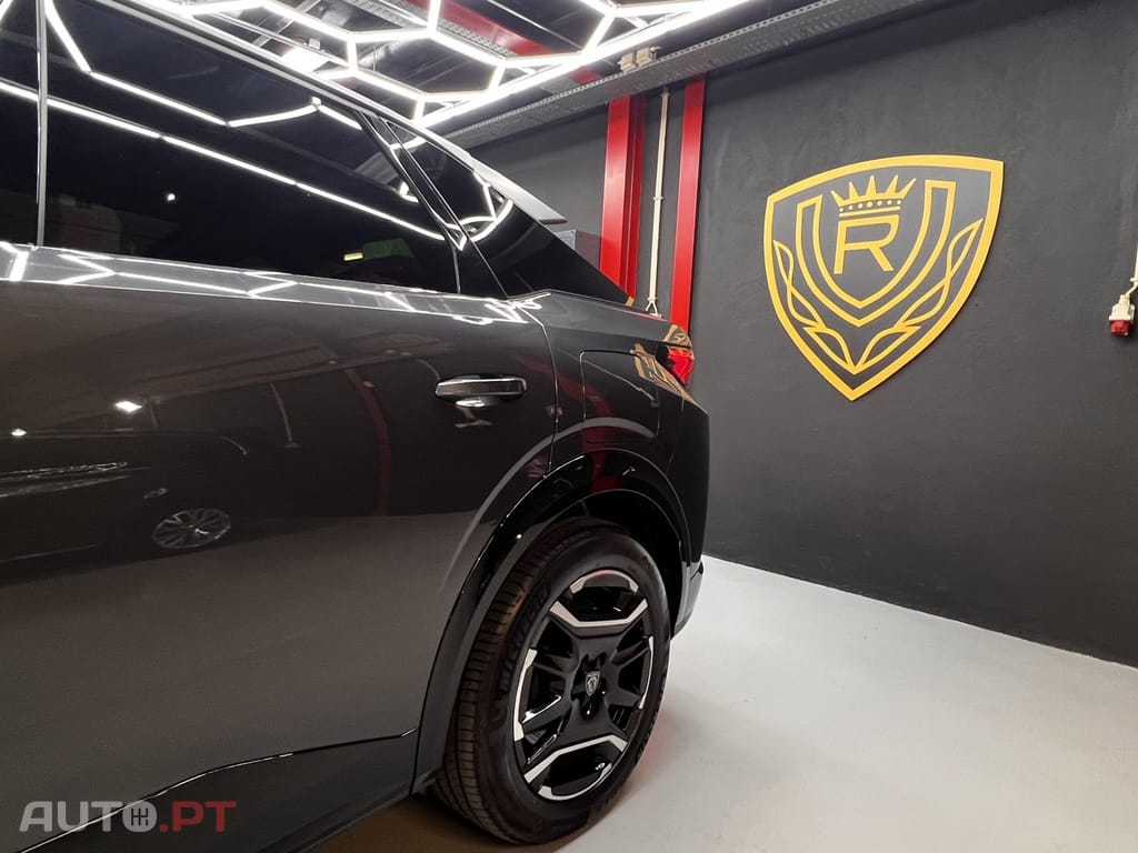 Peugeot E-3008 73 kWh GT