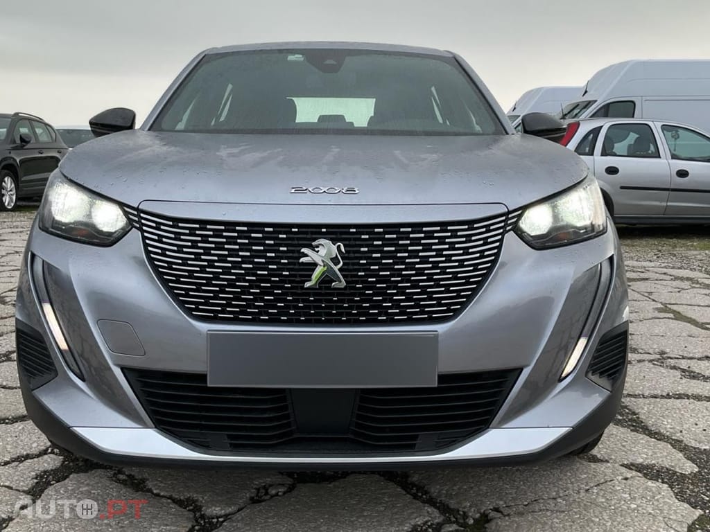 Peugeot E-2008 50 kWh Active Pack