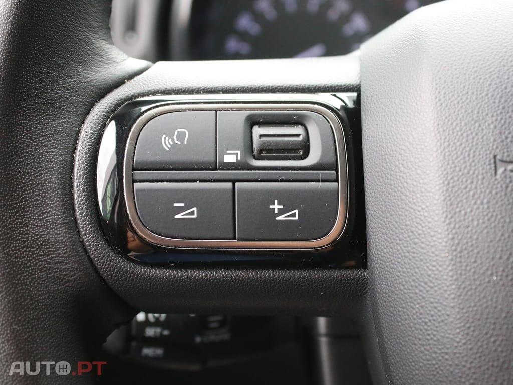 Citroen C3 1.2 PureTech Shine EAT6