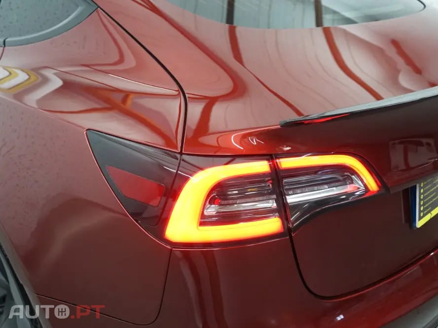 Tesla Model 3 Long Range AWD Dual Motor