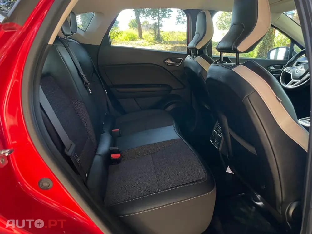 Renault Captur 1.0 TCe Exclusive