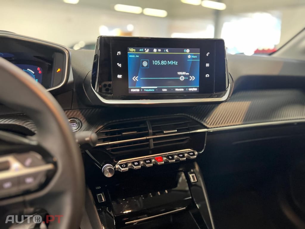 Peugeot E-208 50 kWh Allure Pack