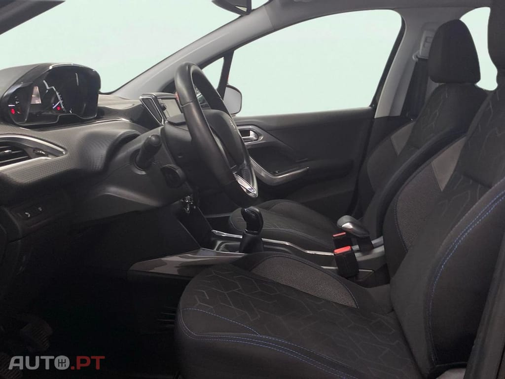 Peugeot 2008 1.2 PureTech Active
