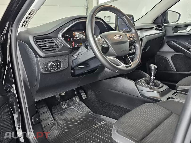 Ford Focus SW 1.0 EcoBoost Connected