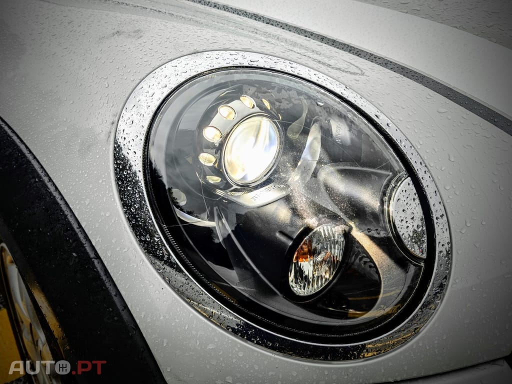 MINI Cooper Cooper D