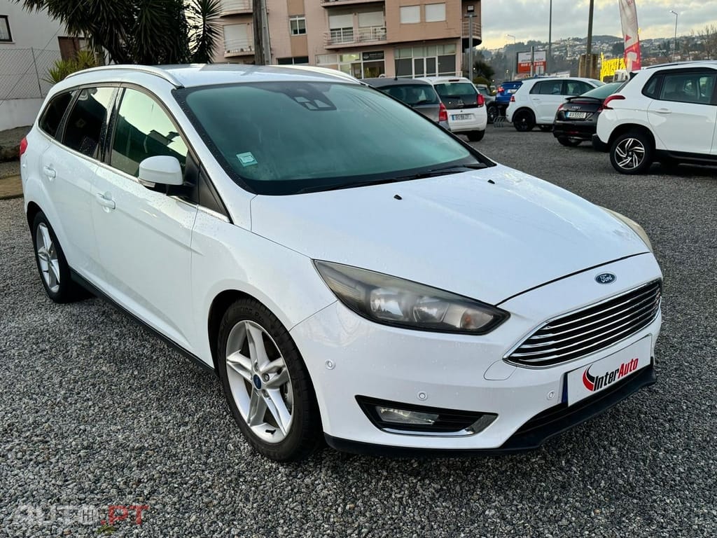 Ford Focus SW 1.0 SCTi Titanium Best