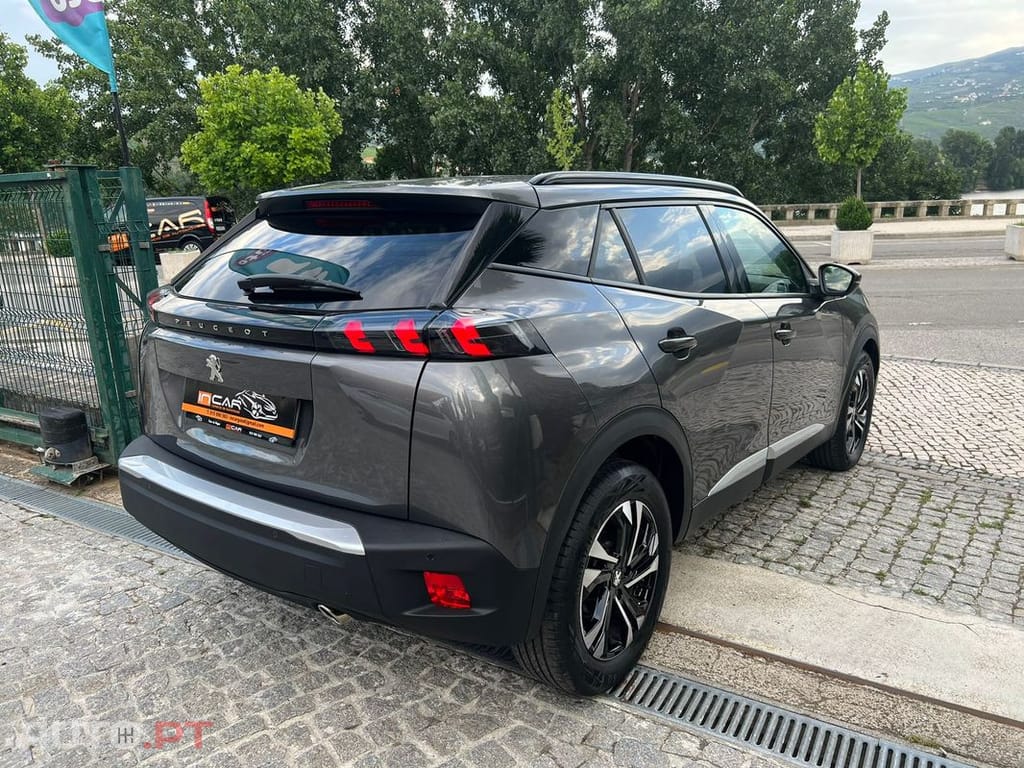 Peugeot 2008 LOUNGE  S&S
