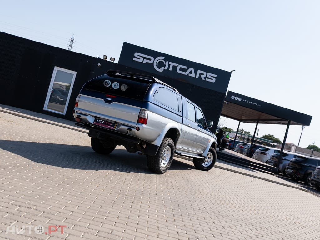 Mitsubishi L200 2.5 TD Strakar Sport CD