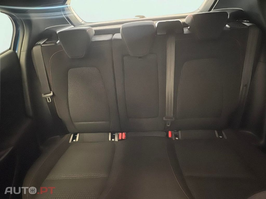 Ford Focus 1.0 EcoBoost MHEV ST-Line