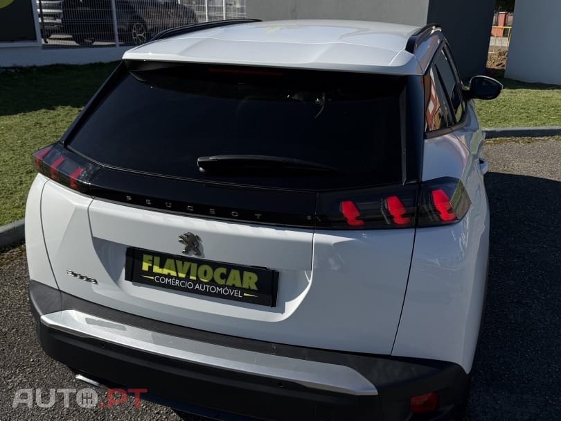 Peugeot 2008 1.2 PureTech Allure Pack EAT8