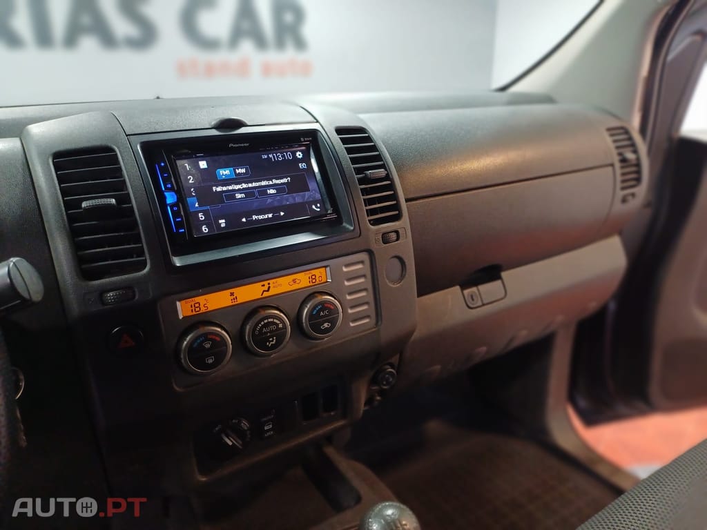 Nissan Navara 2.5 dCi KC SE Comfort