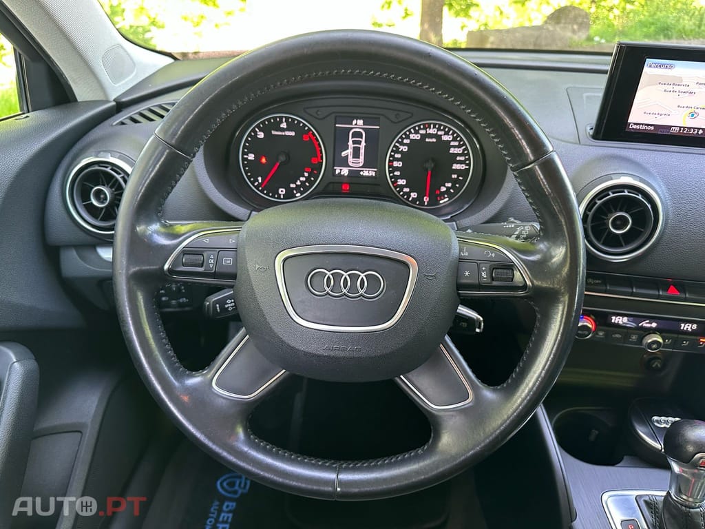 Audi A3 Sportback 1.6 TDi Business Line Attraction S tronic