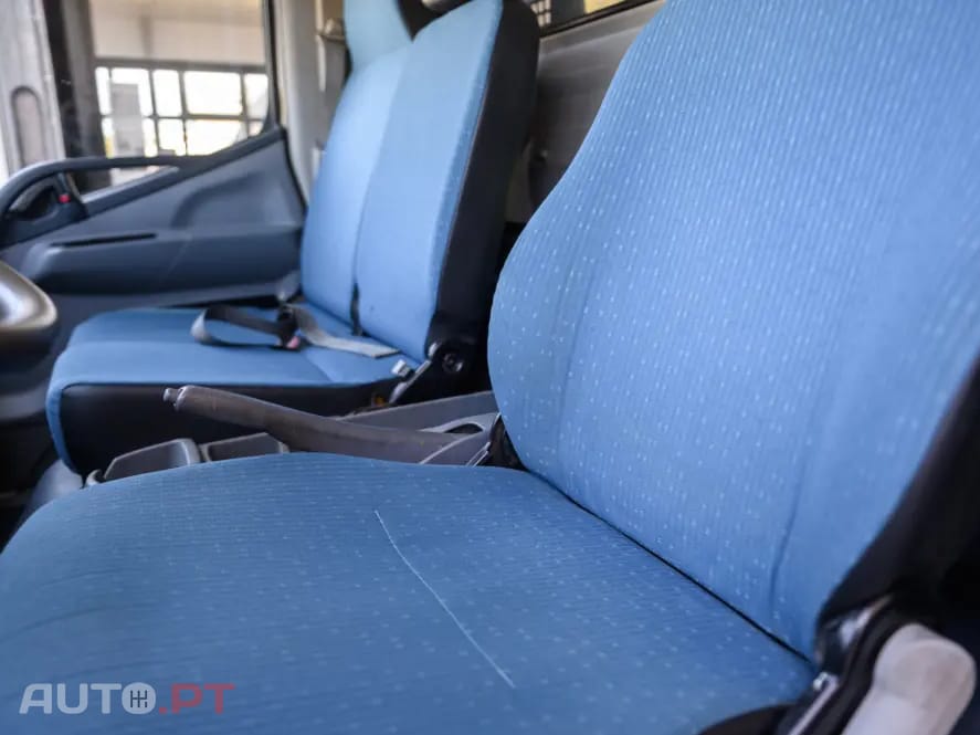 Mitsubishi Canter 3C13 c/ bascula