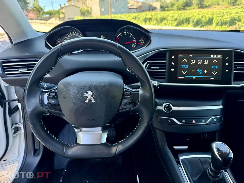 Peugeot 308 SW 1.5 BlueHDi Style