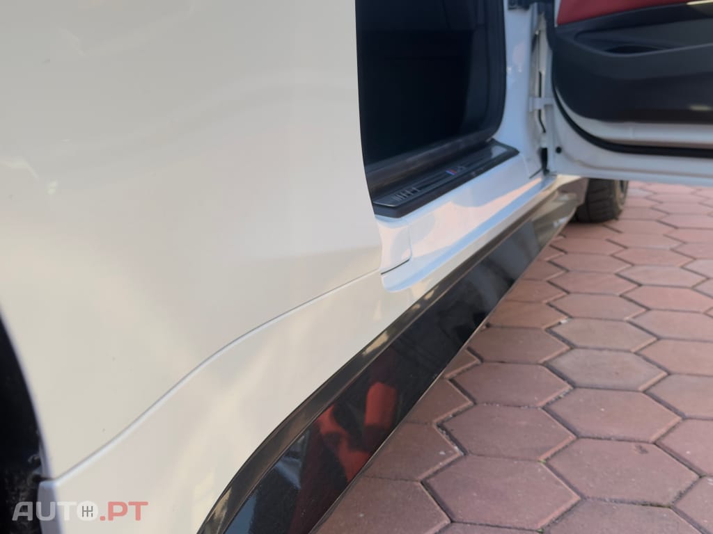 BMW M4 X-DRIVE CARBONO