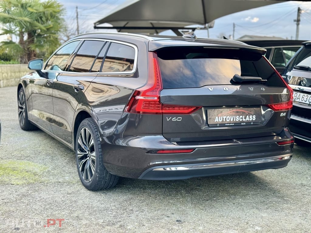 Volvo V60 2.0 B4 Plus Bright Auto