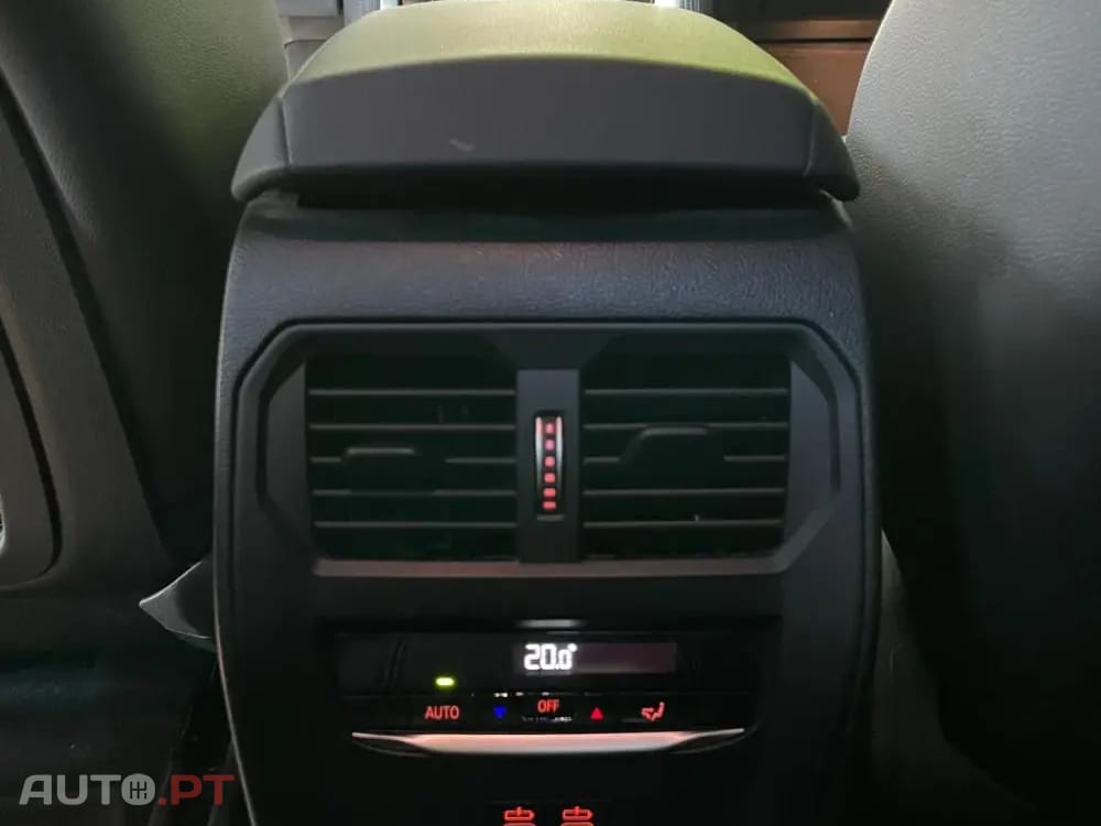 BMW 220 i Coupe Pack M Auto