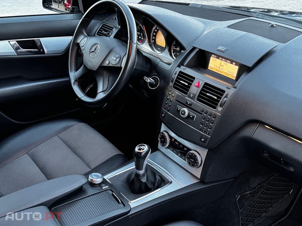 Mercedes-Benz C 220 CDi Avantgarde BlueEfficiency