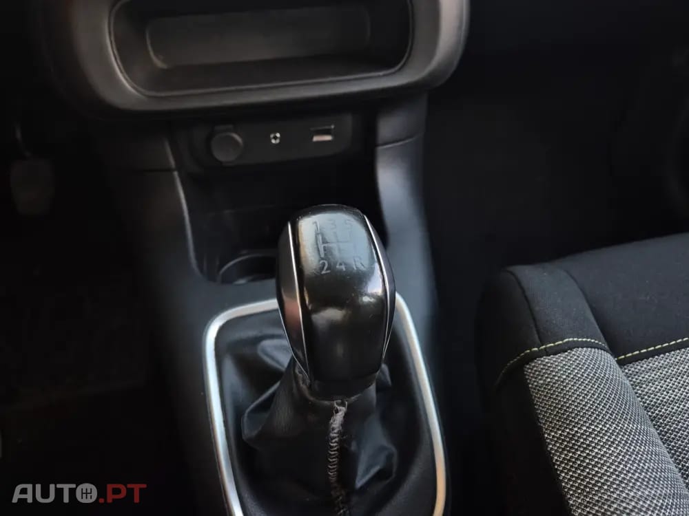 Citroen C3 1.2 PureTech Shine