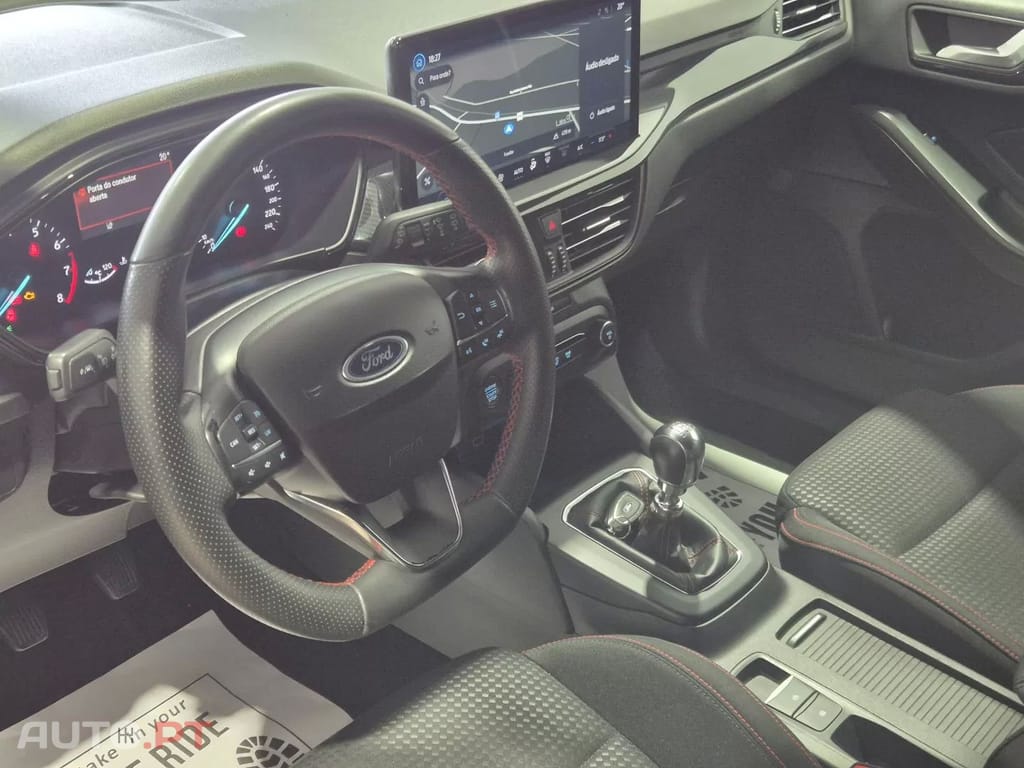 Ford Focus SW 1.0 EcoBoost MHEV ST-Line