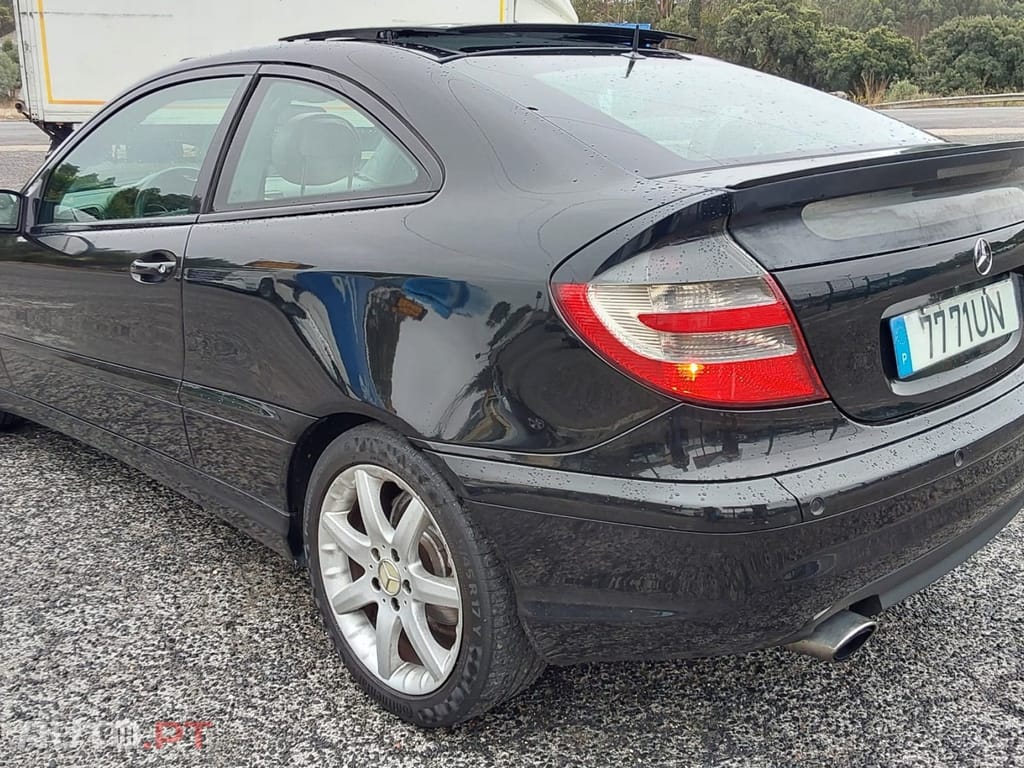 Mercedes-Benz C 220 Sportcoupé AMG