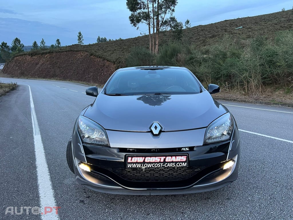 Renault Mégane Coupe 2.0 T 16V RS