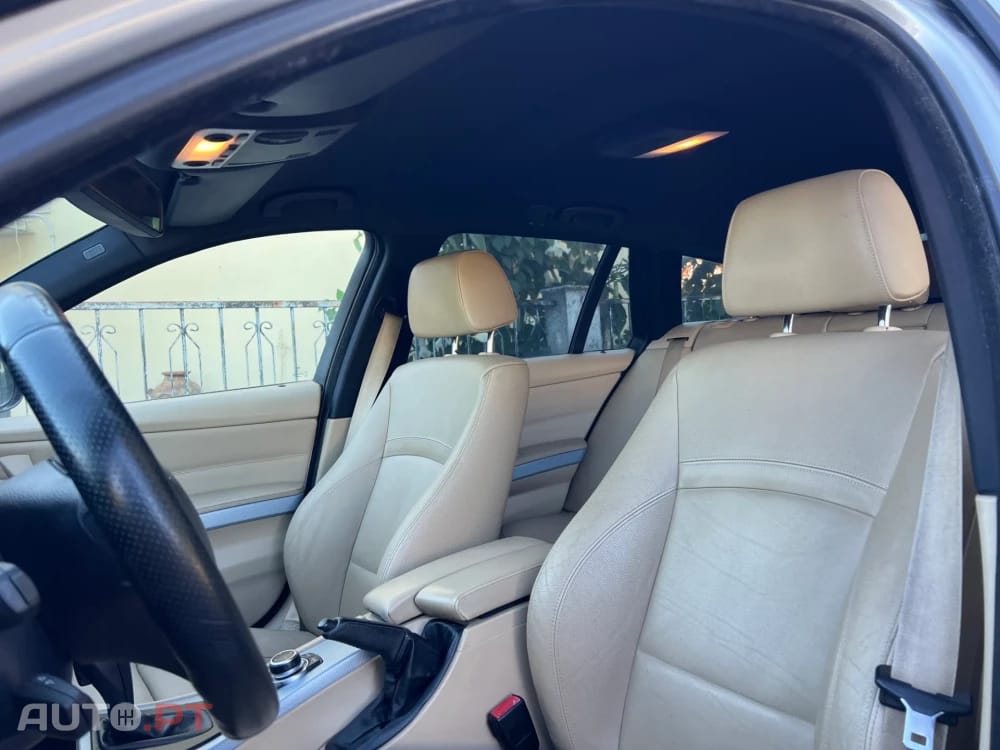 BMW 318 d Touring Auto Pack M