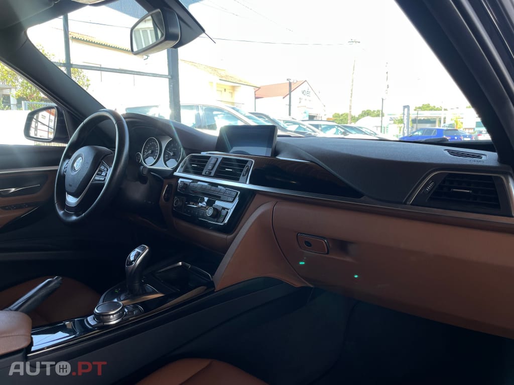 BMW 320 d Touring Line Luxury Auto