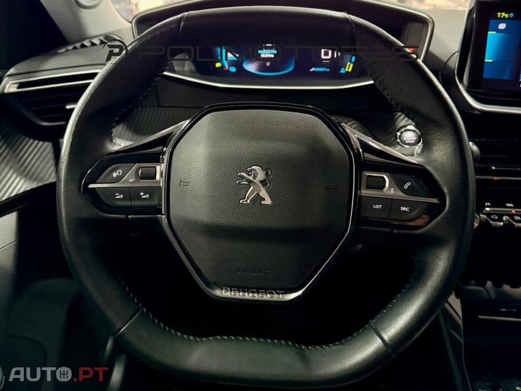 Peugeot E-2008 50 kWh Allure Pack