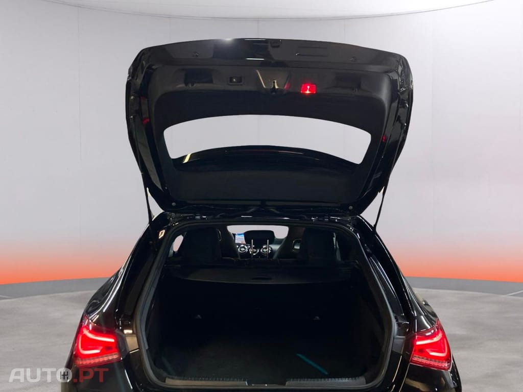 Mercedes-Benz CLA 250 e Shooting Brake AMG Line