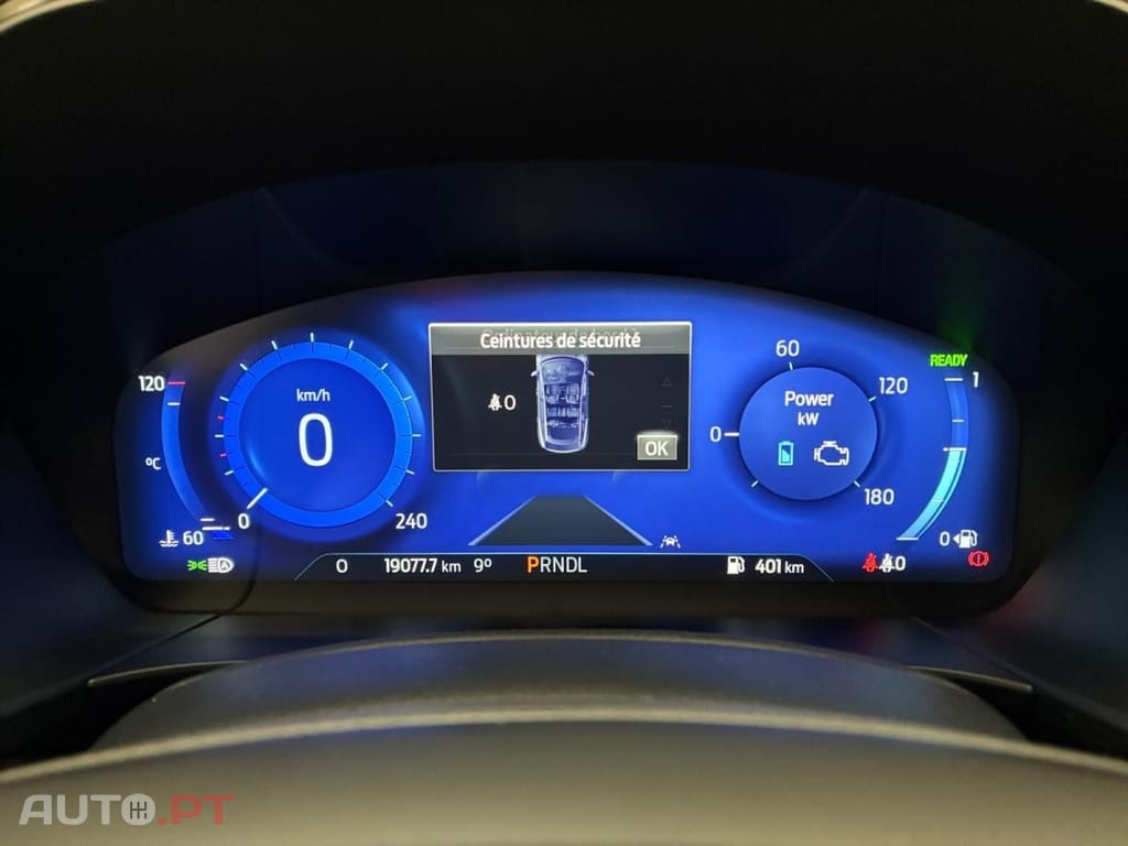 Ford Kuga 2.5 FHEV ST-Line X