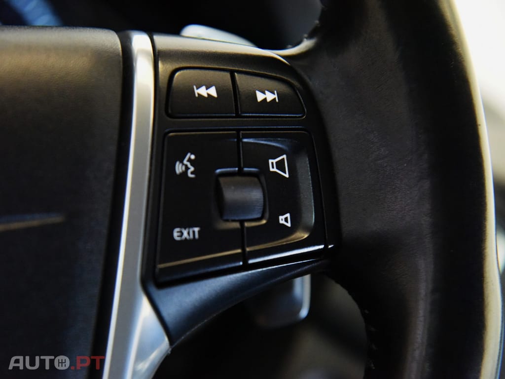 Volvo XC70 2.0 D4 Momentum Geartronic