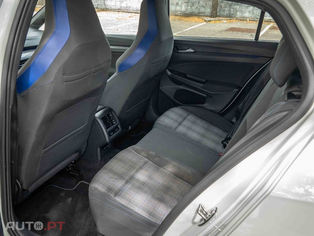 Volkswagen Golf 1.4 eHybrid OPF DSG GTE
