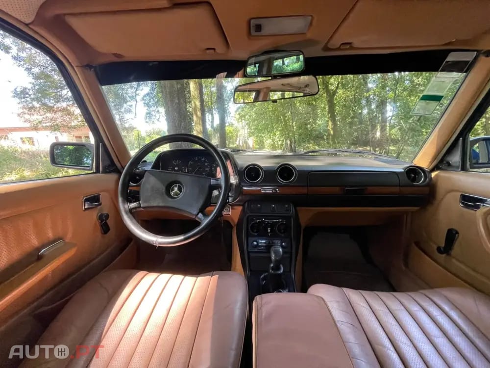 Mercedes-Benz 240 ND