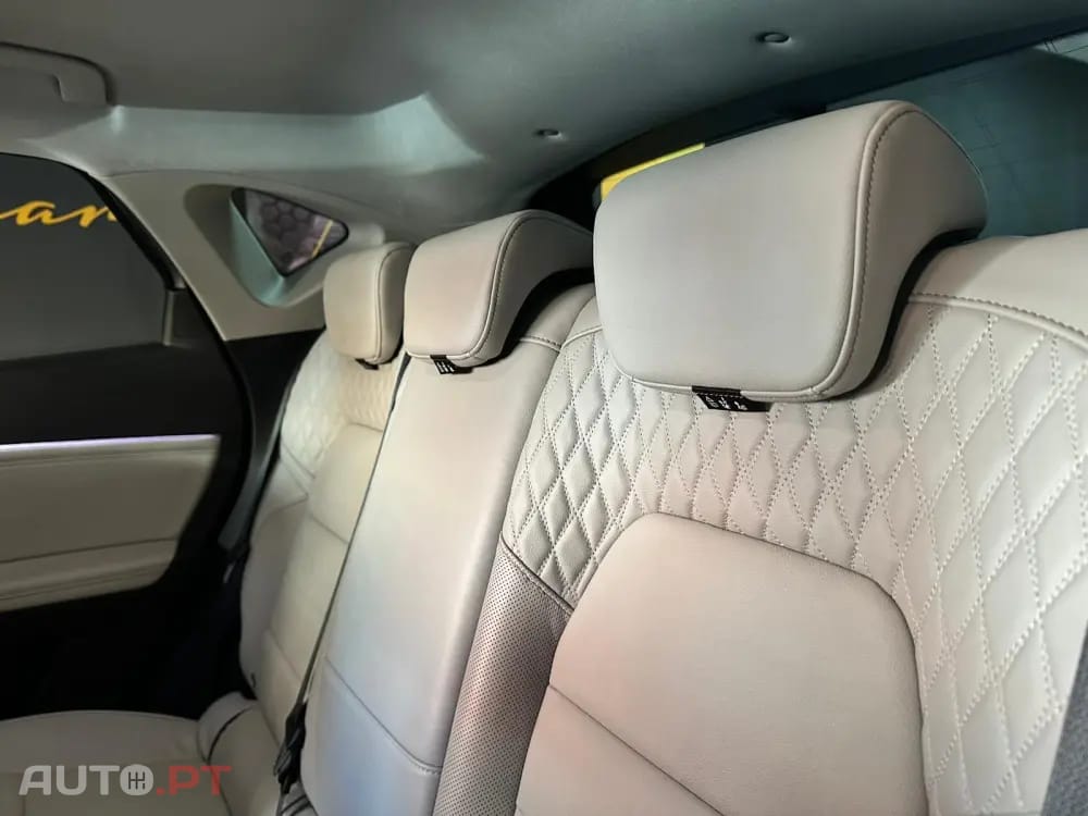 Renault Captur 1.6 E-Tech Plug-In Initiale Paris