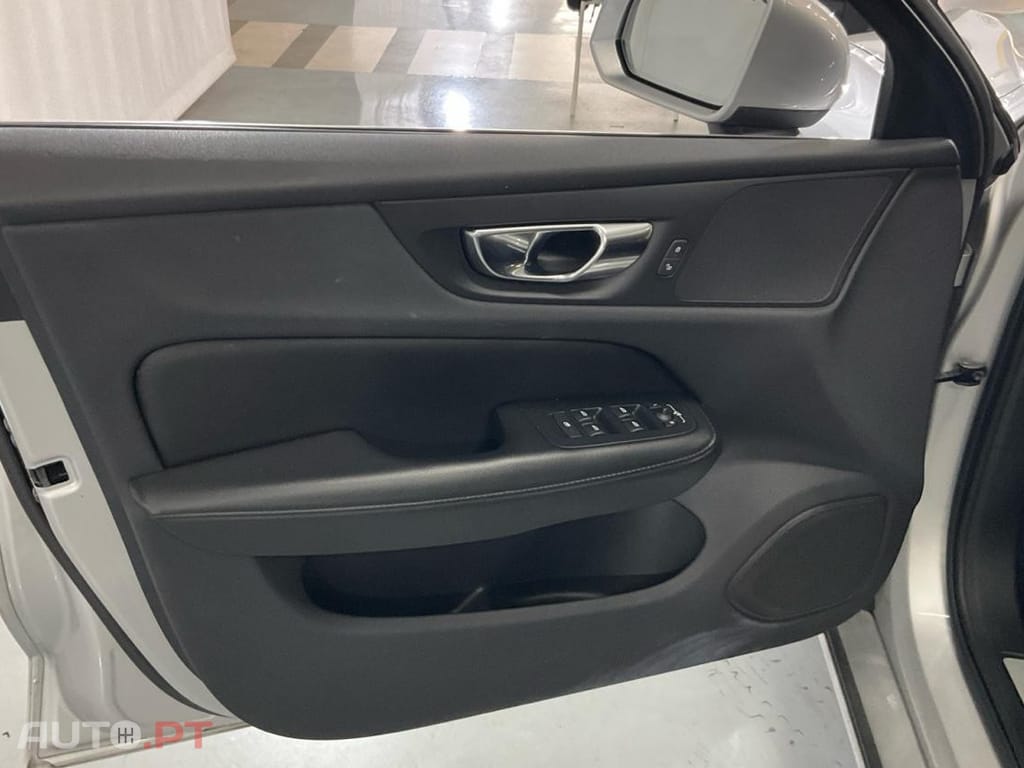 Volvo V60 2.0 T6 AWD TE Inscription Expression