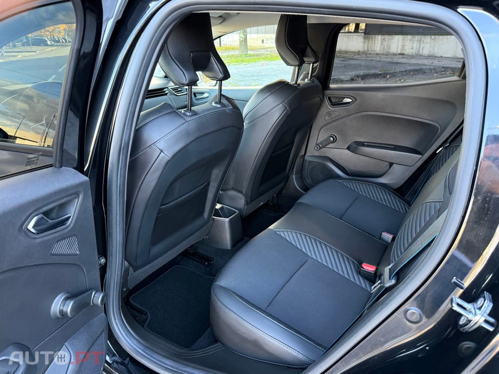 Renault Clio TCe 90 ESPIRIT ALPINE