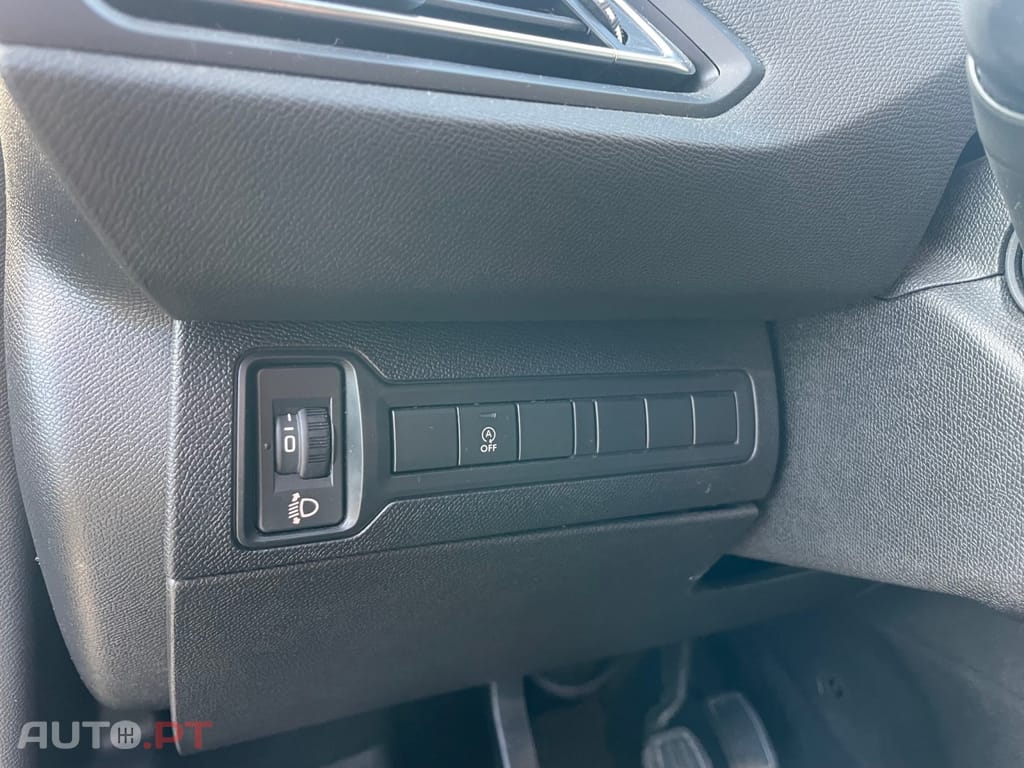 Peugeot 308 1.5 BlueHDi Style