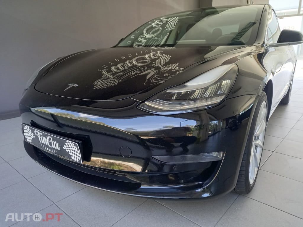 Tesla Model 3 Long-Range Dual Motor AWD