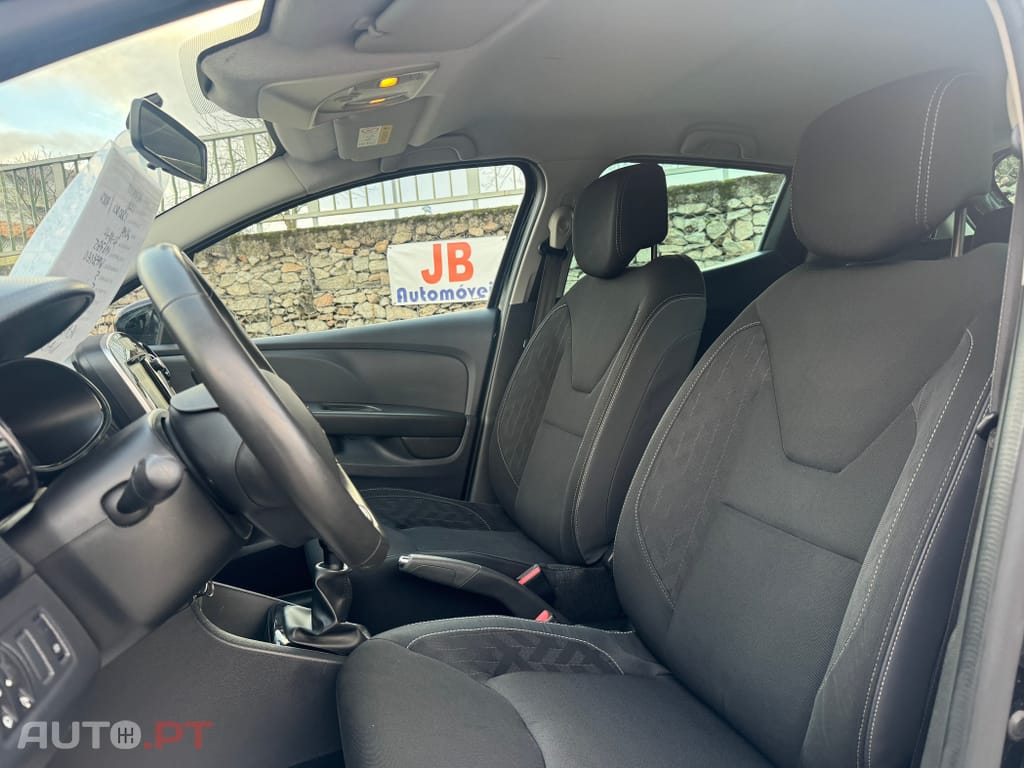 Renault Clio 1.5 dCi Limited