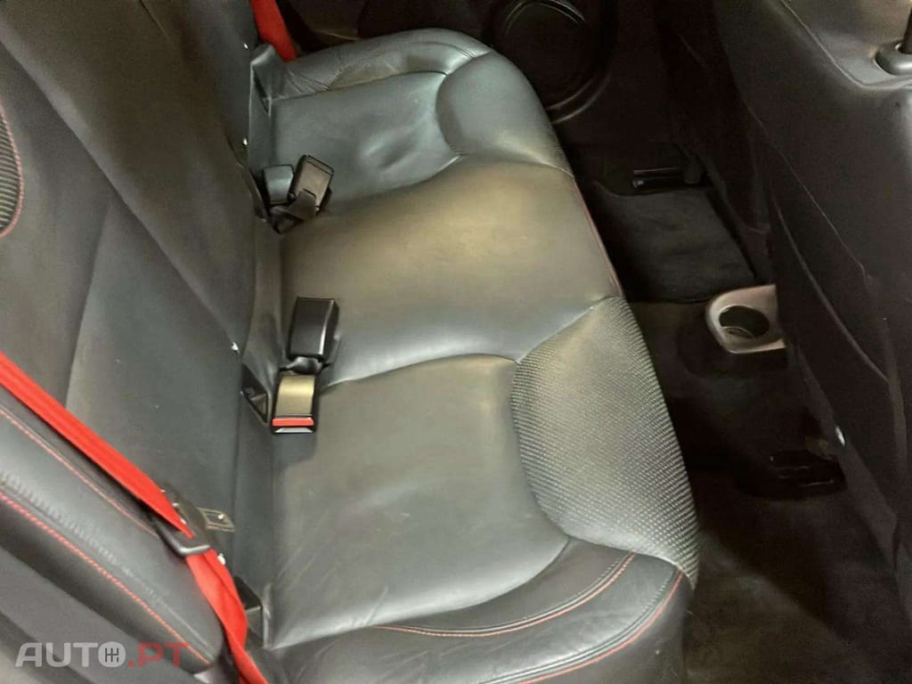 Renault Clio 1.6 Turbo R.S. EDC Sport