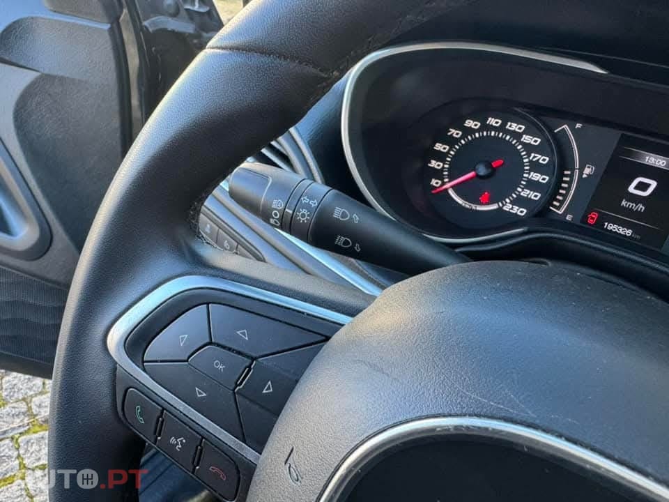 Fiat Tipo 1.3 M-Jet Lounge